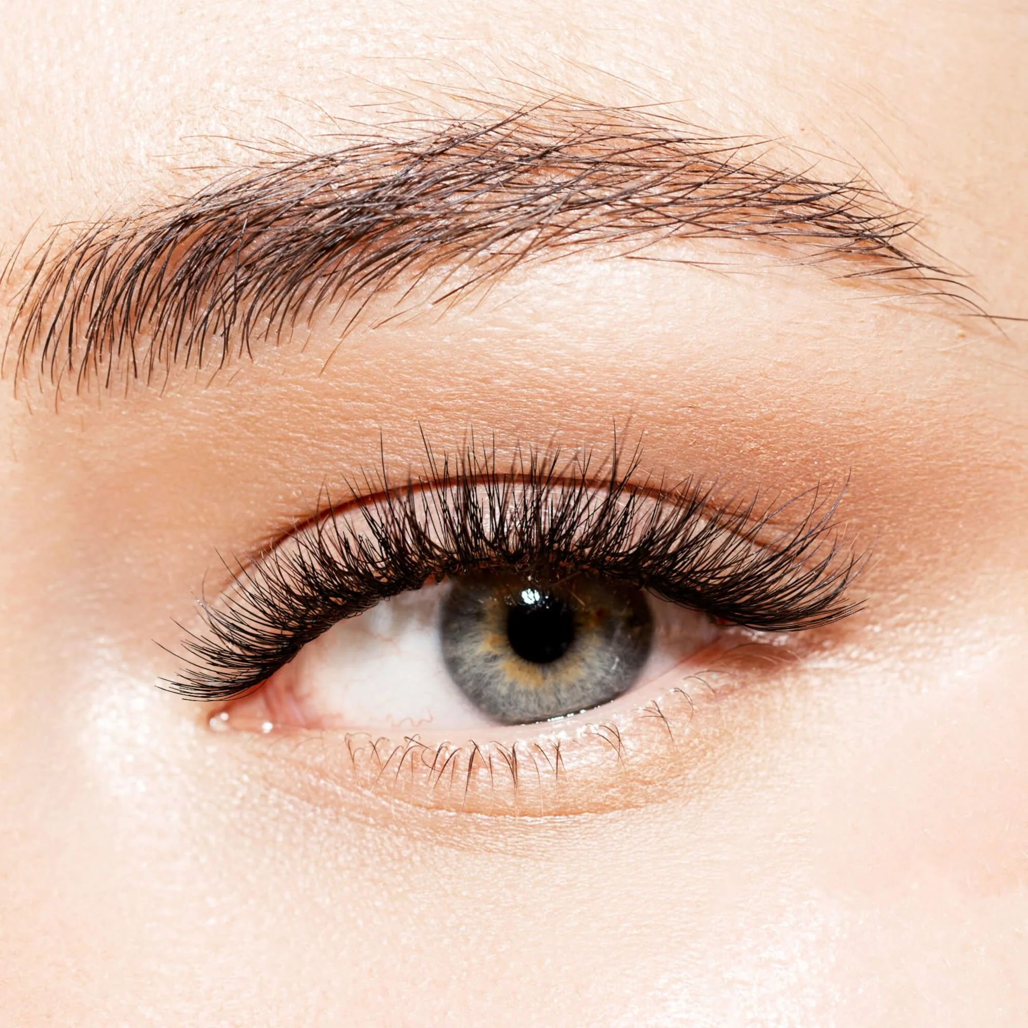 Eyelash extensions service at AA Nails & Spa